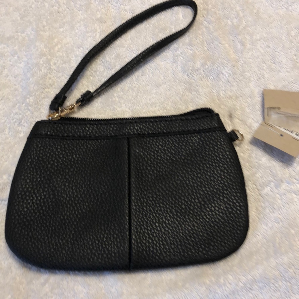 Wilson wristlet